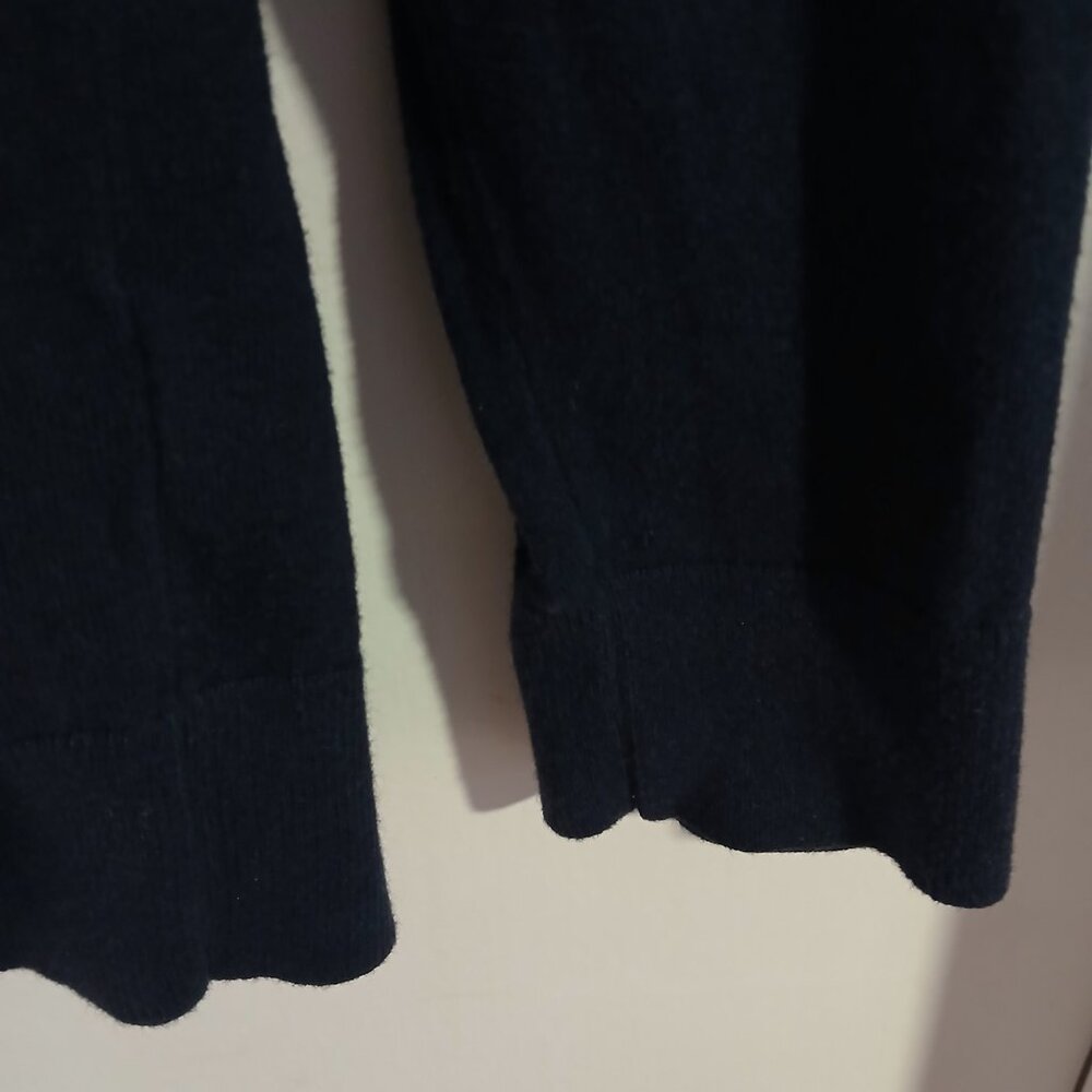 Banana Republic Factory Women's Crew Neck Long Sleeve Femme Sweater SZ M GUC - Picture 4 of 9